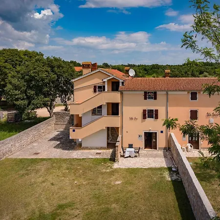 Istrian Countryside Iva Krmed