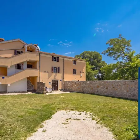 Apartment Istrian Countryside Iva Krmed